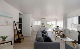Awesome Beach House On Oceanview Road